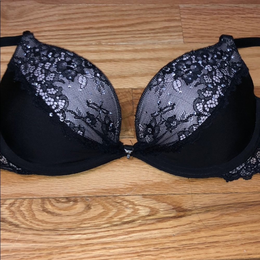Victoria’s Secret bra